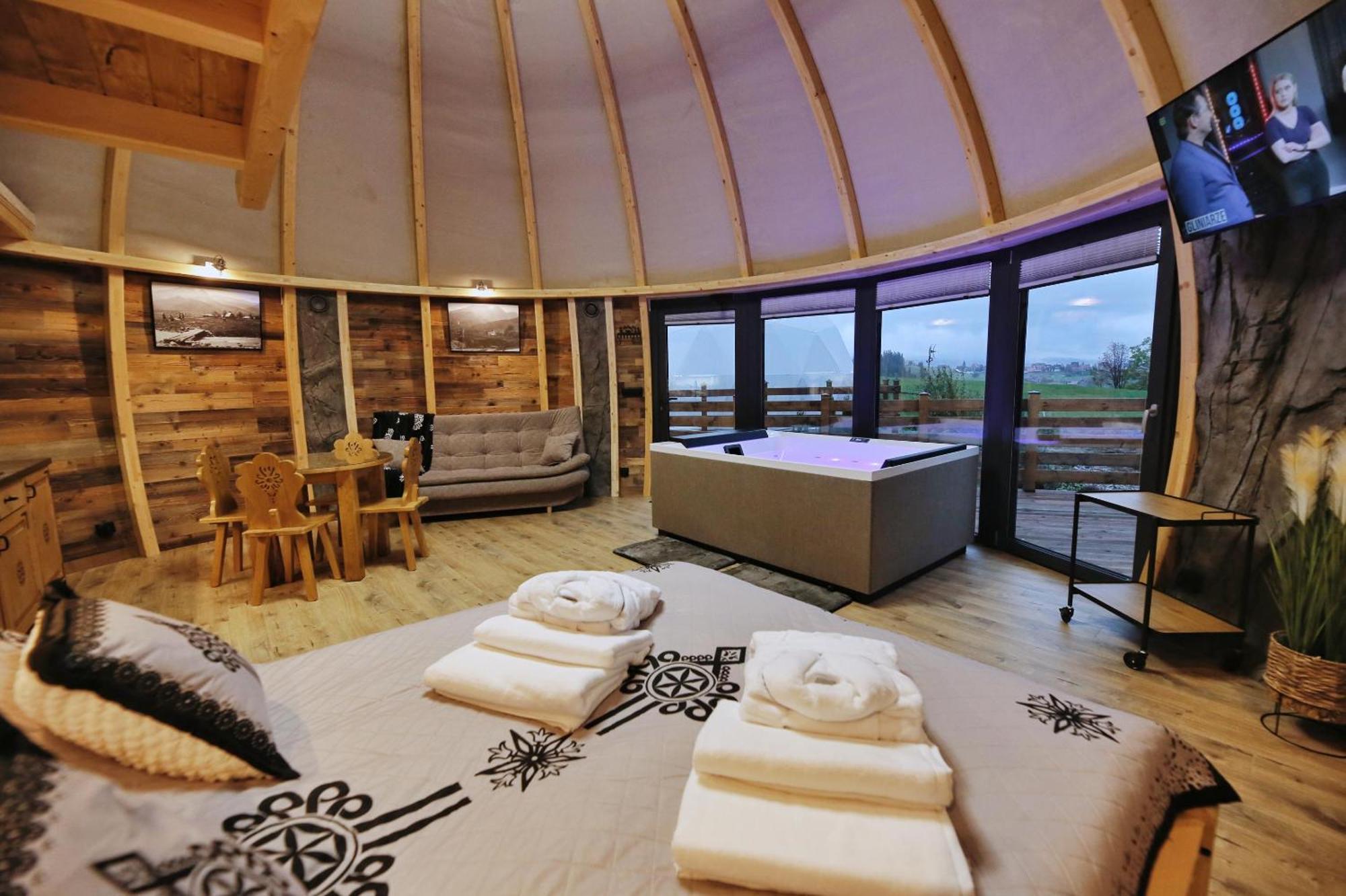 Отель Tatry Mountain Glamp Z Jacuzzi Закопане Экстерьер фото